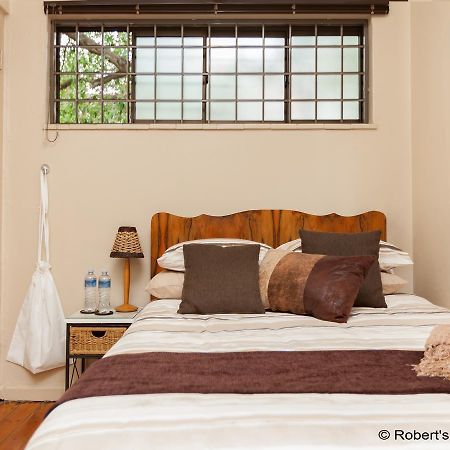 Robert'S Cottages ケープタウン エクステリア 写真